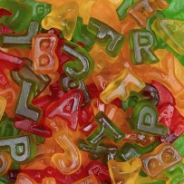 Alphabet Bebeto : bonbons gélifiés en forme de lettres | La Boîte à Bonb'z